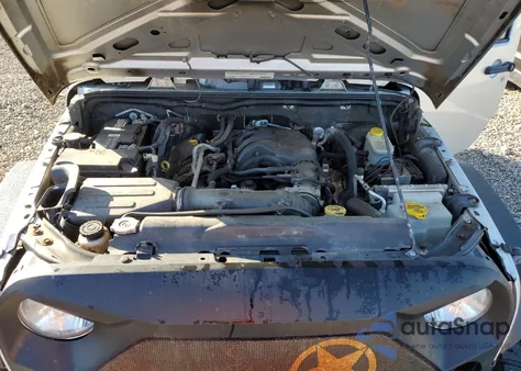 2012 Jeep Wrangler Unlimited Sport z USA, uszkodzony, nr VIN 1C4BJWDG7CL226944